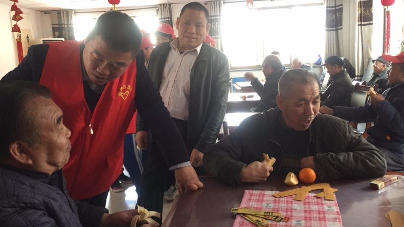 敦煌市社会福利院：雷锋日 快乐志愿行